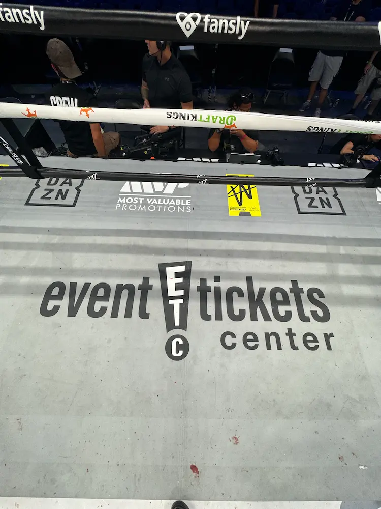 ETC Logo in the boxing ring for Jake Paul vs Mike Tyson